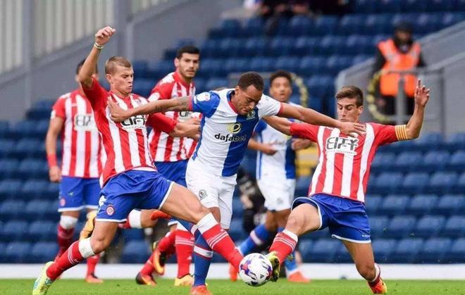 决定性作用 决定性作用